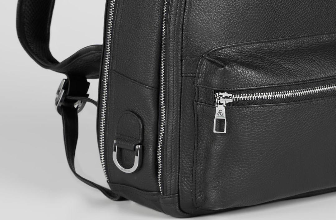 CAMI MINI BLACK SIDE DETAIL ZIPPER PULL HARDWARE