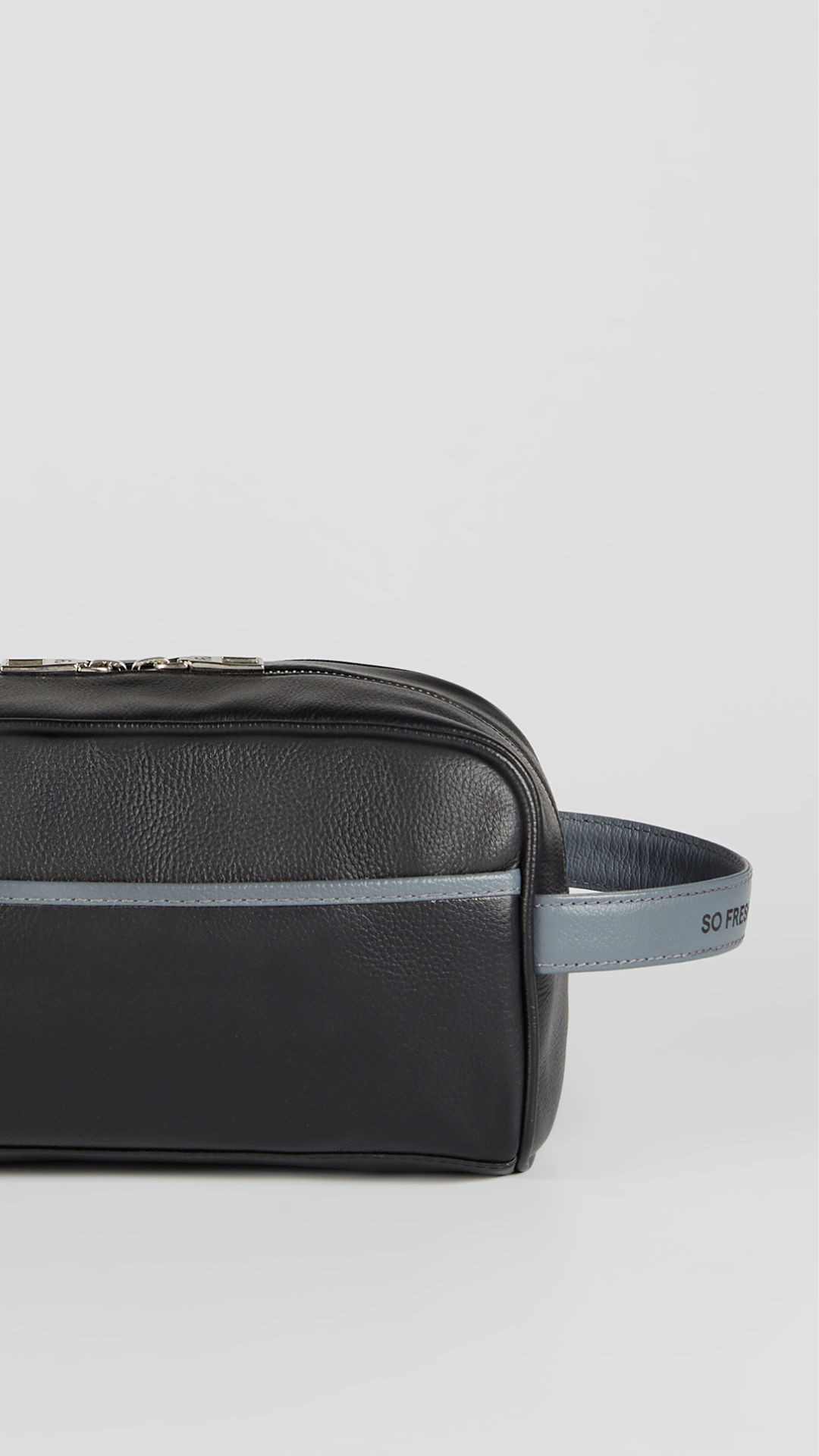 REINHOLD DOPP KIT BACK DETAIL