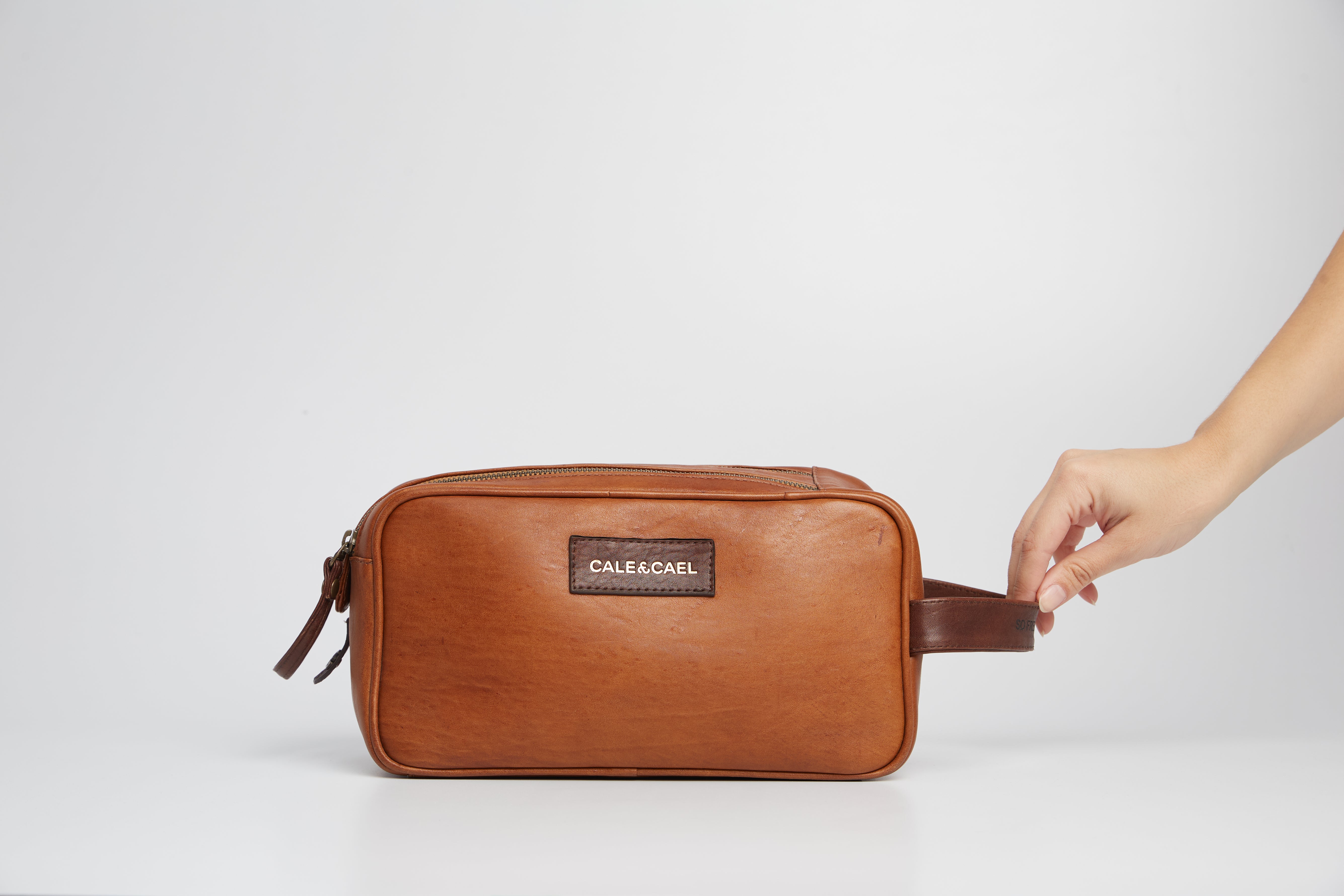 COLLAGE ALEXANDER DOPP KIT