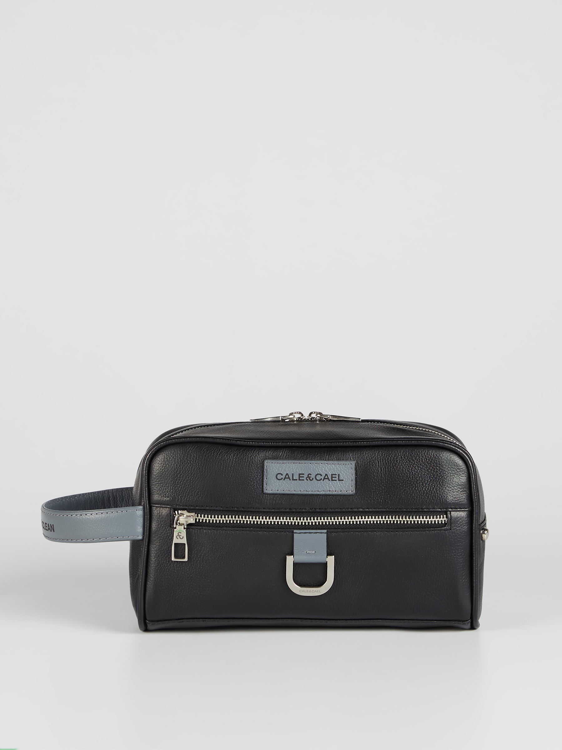 Reinhold Dopp Kit Front